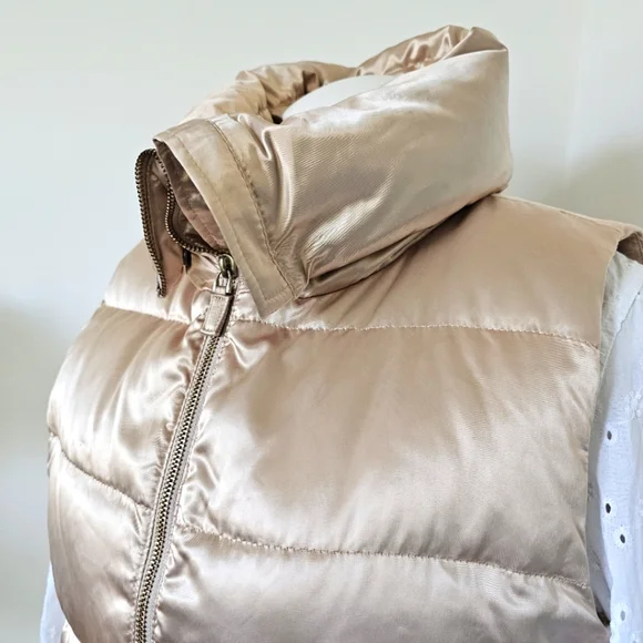 Women’s Talbots Duck Down Feather Vest Gold In Color Zip Up ,Pockets, Medium - Picture 5 of 13
